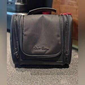 Robert Graham Black Armageddon Max Hanging Travel Toiletry bag